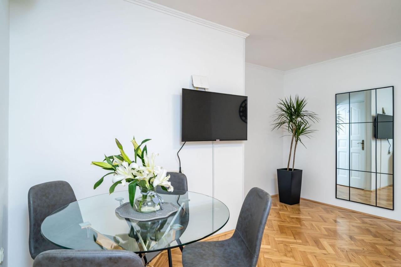 Apartman Knego With Parking Dubrovnik Exterior foto