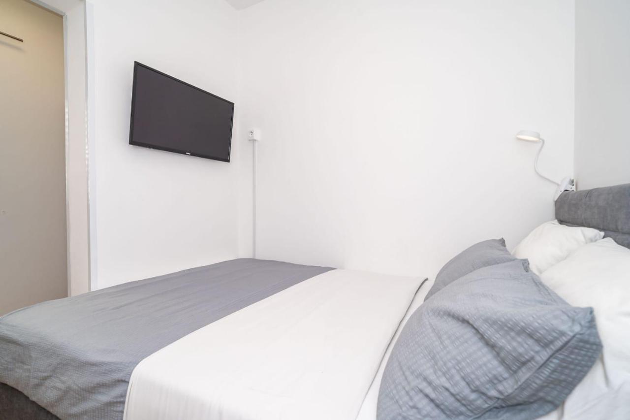 Apartman Knego With Parking Dubrovnik Exterior foto